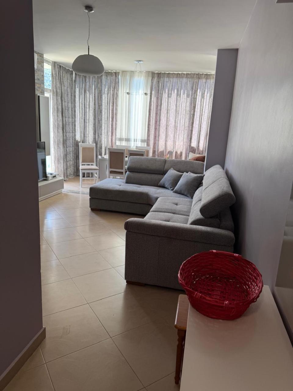 Sea Scape Apartment Vlore Bagian luar foto